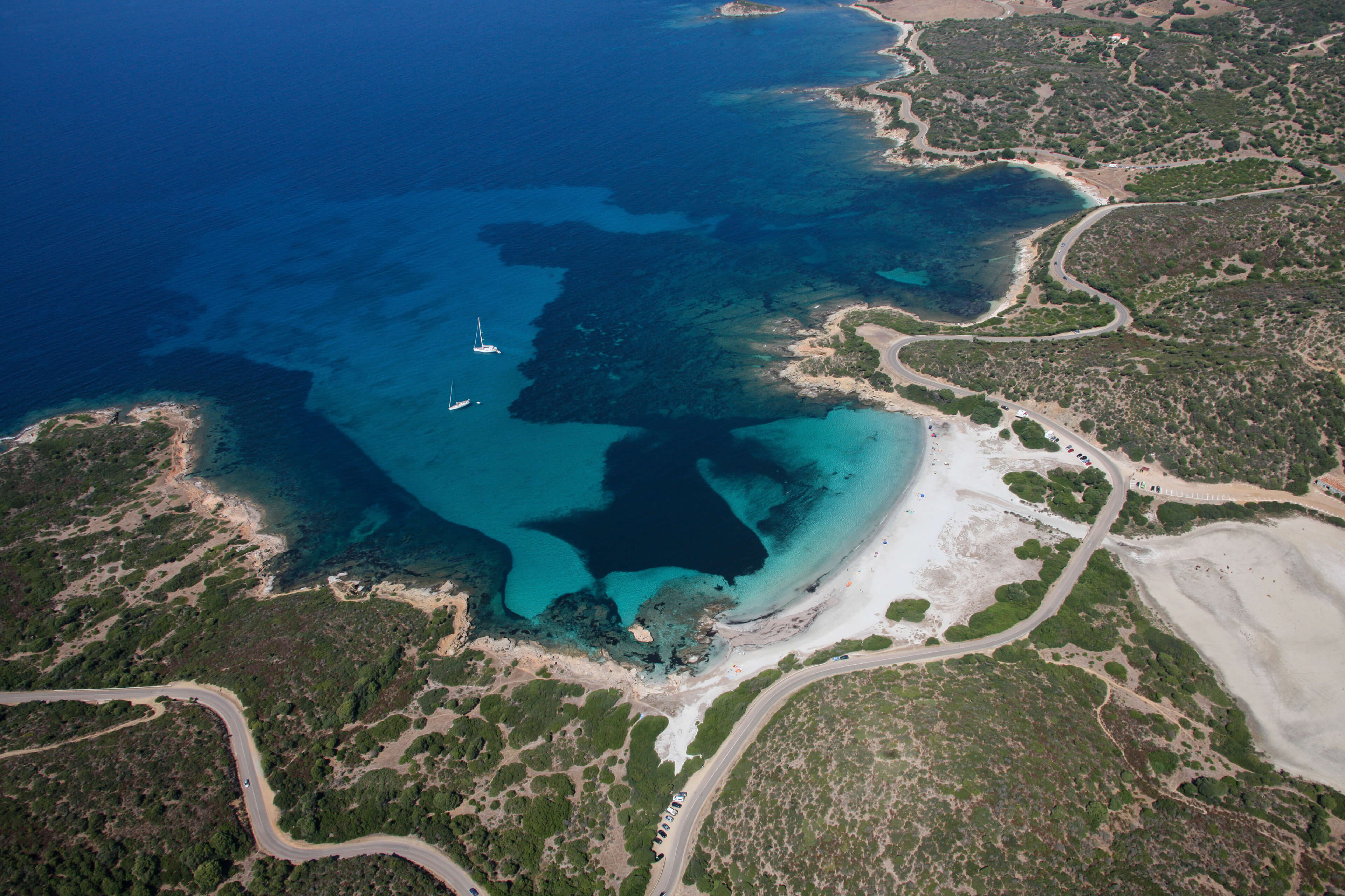 Visualizza la notizia: Spiaggia di Piscinnì