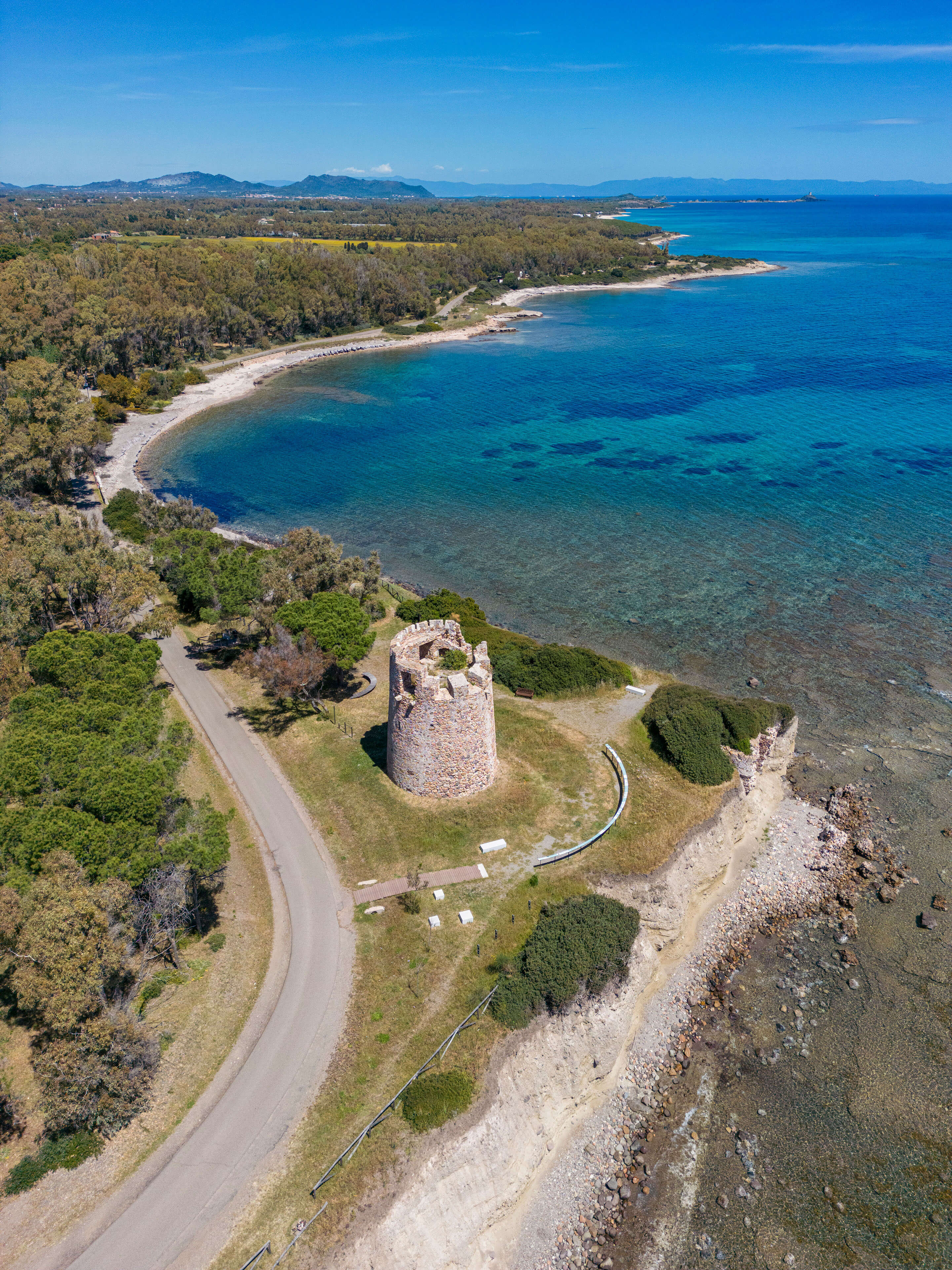 Pula, torre di Cala d'Ostia. Veduta aerea