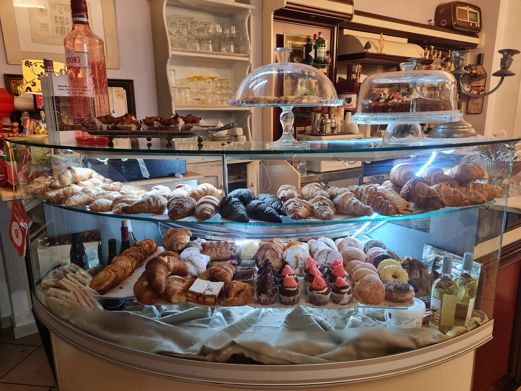 Visualizza la notizia: Antico Caffè Italia