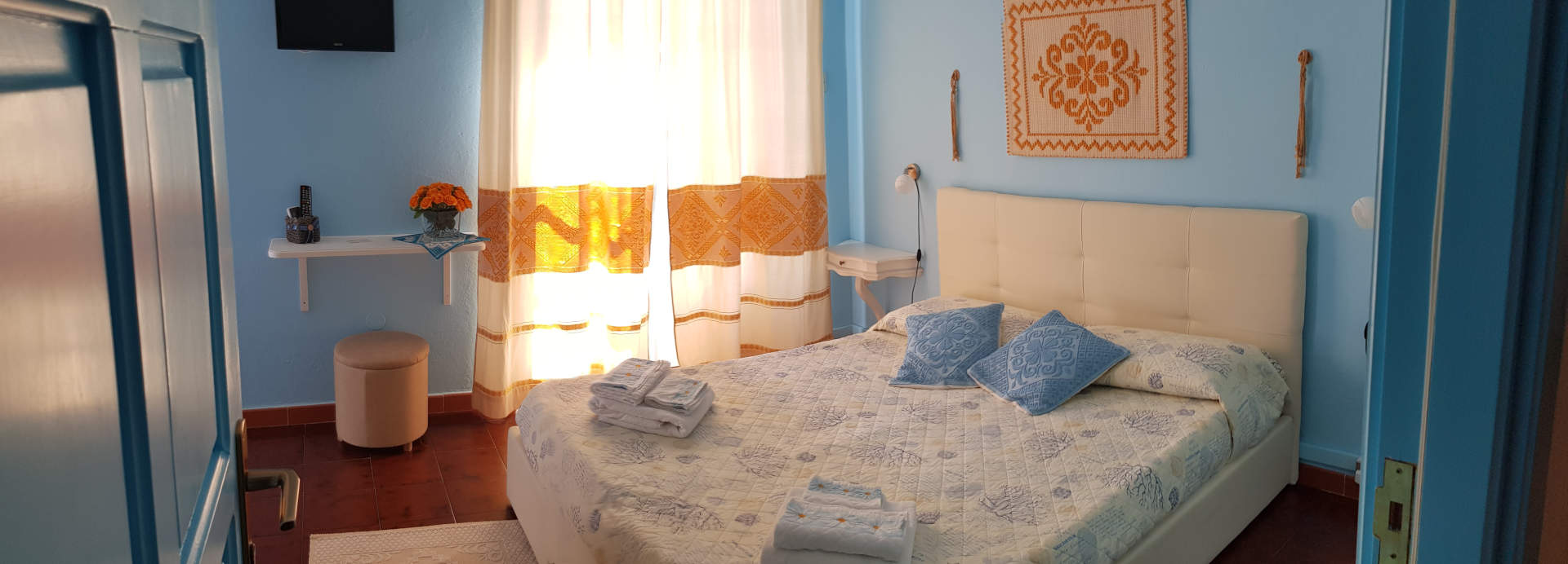 Visualizza la notizia: B&B Al Sole di Pula