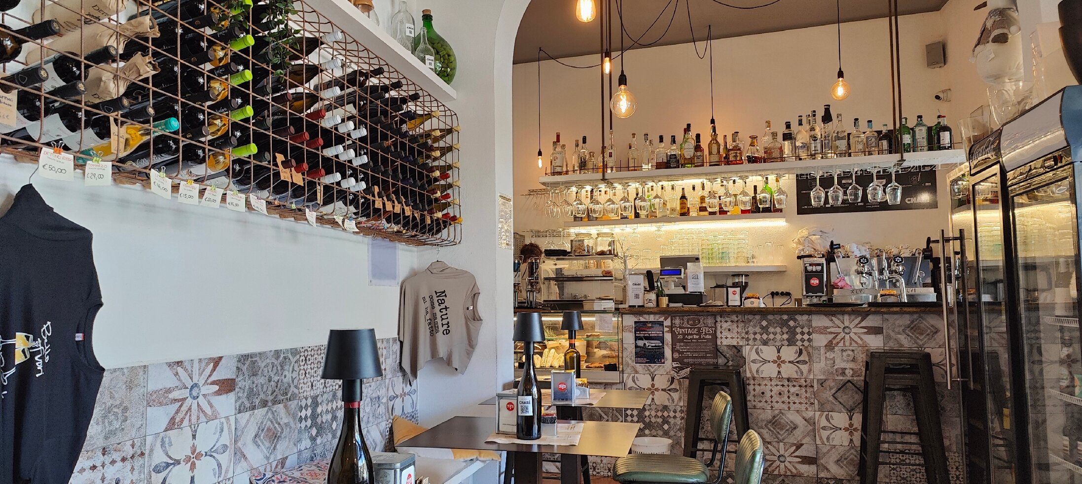 Visualizza la notizia: Charì Bistrò