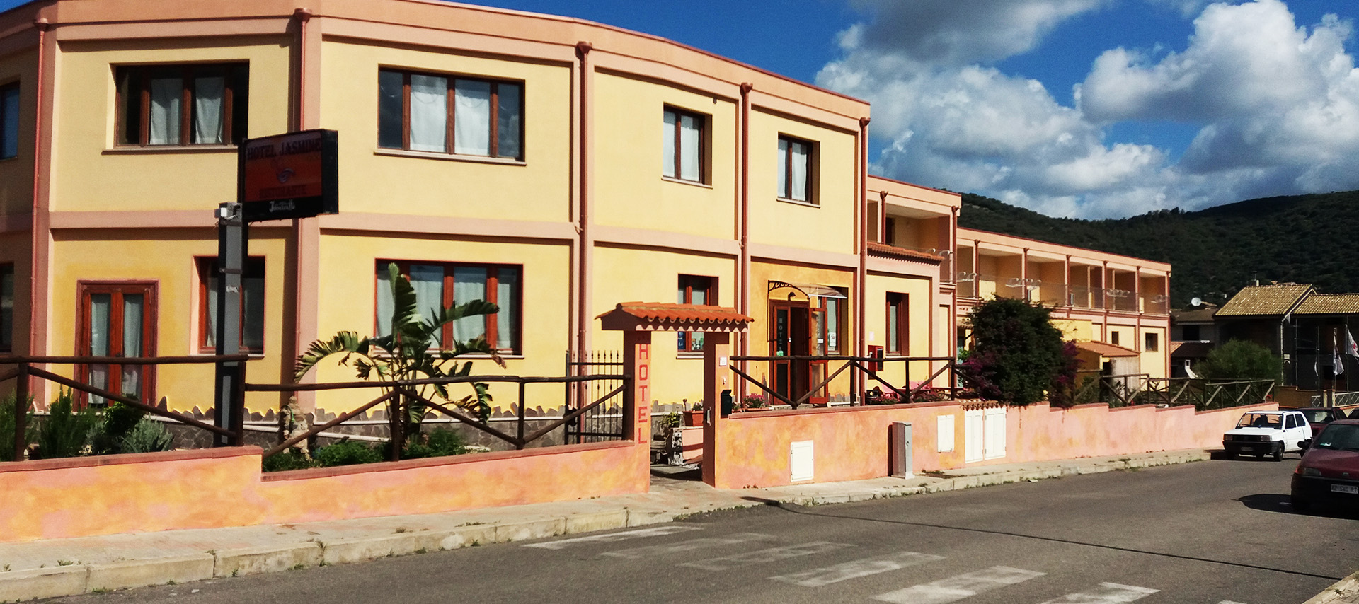 Visualizza la notizia: Hotel Jasmine