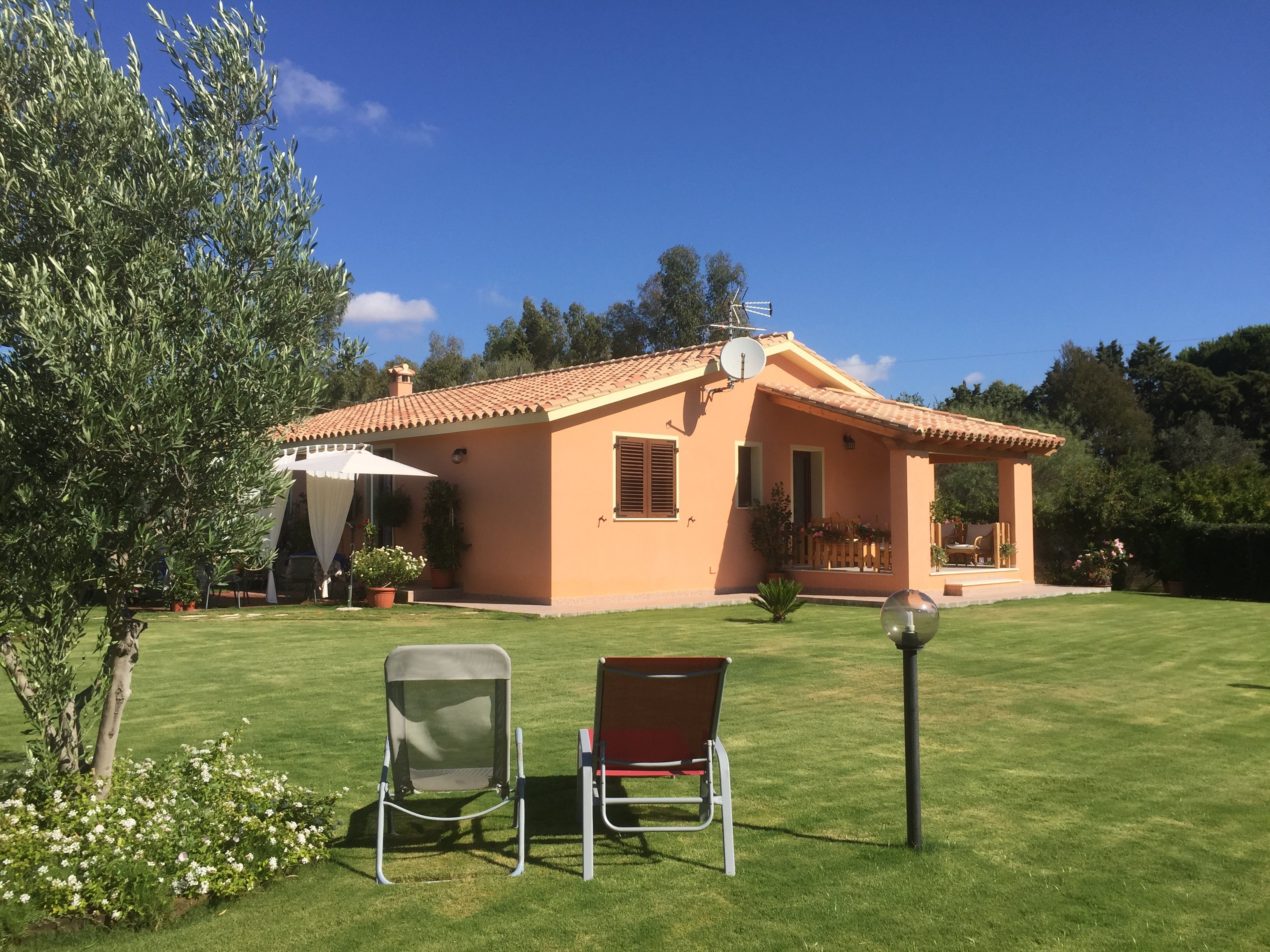 Visualizza la notizia: B&B Il Melograno di Nora