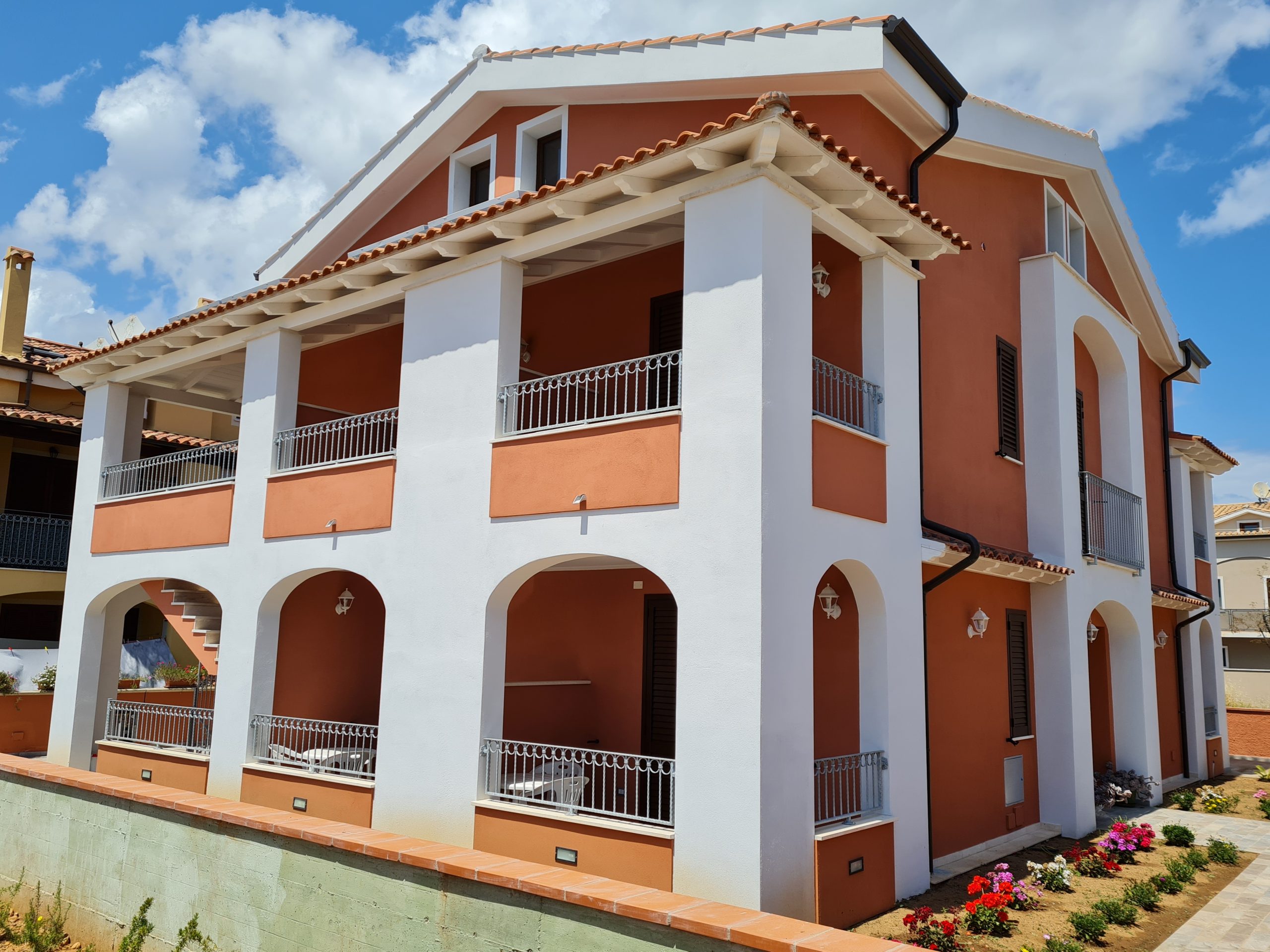 Visualizza la notizia: Le Anfore di Nora