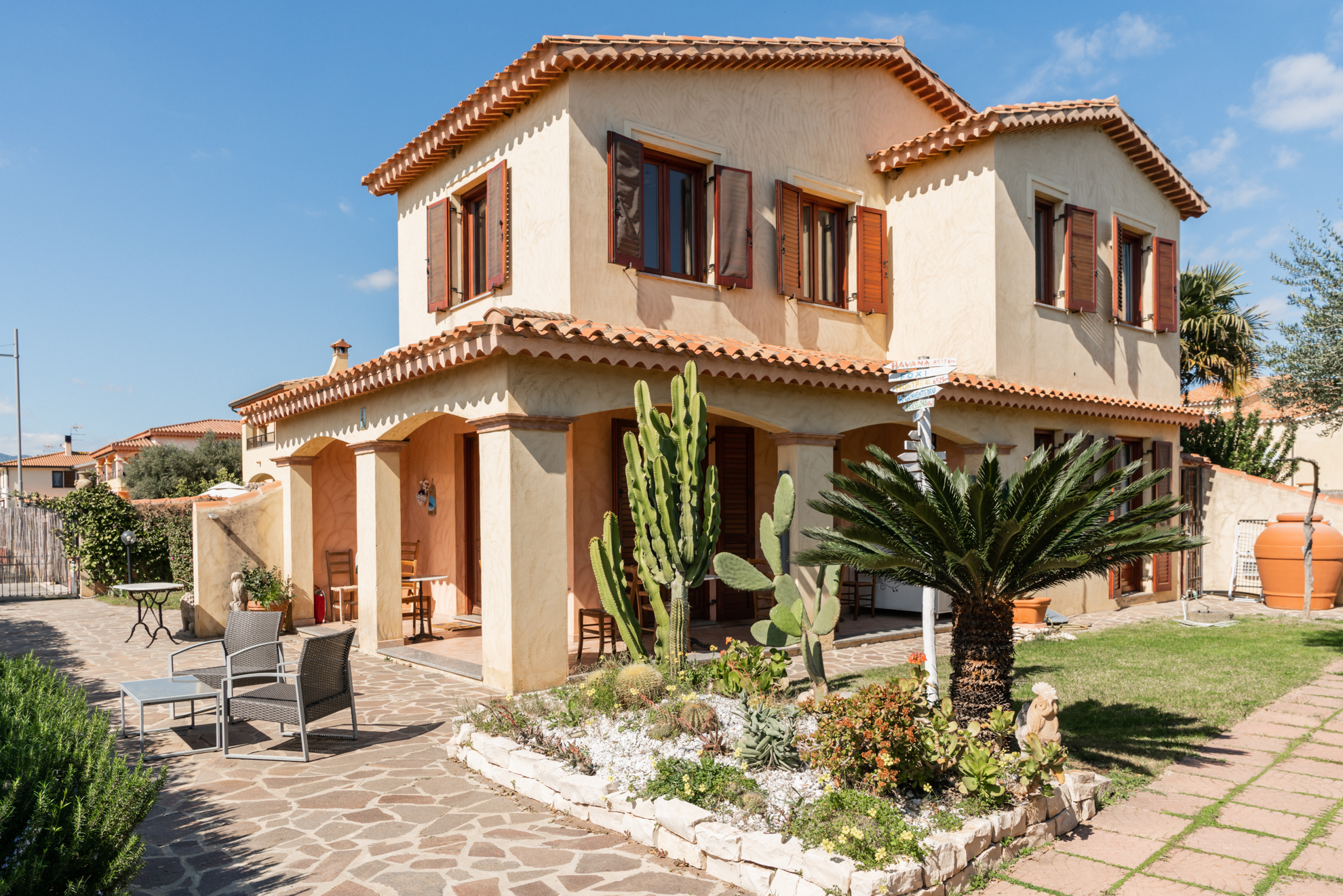 Visualizza la notizia: Nora Guesthouse