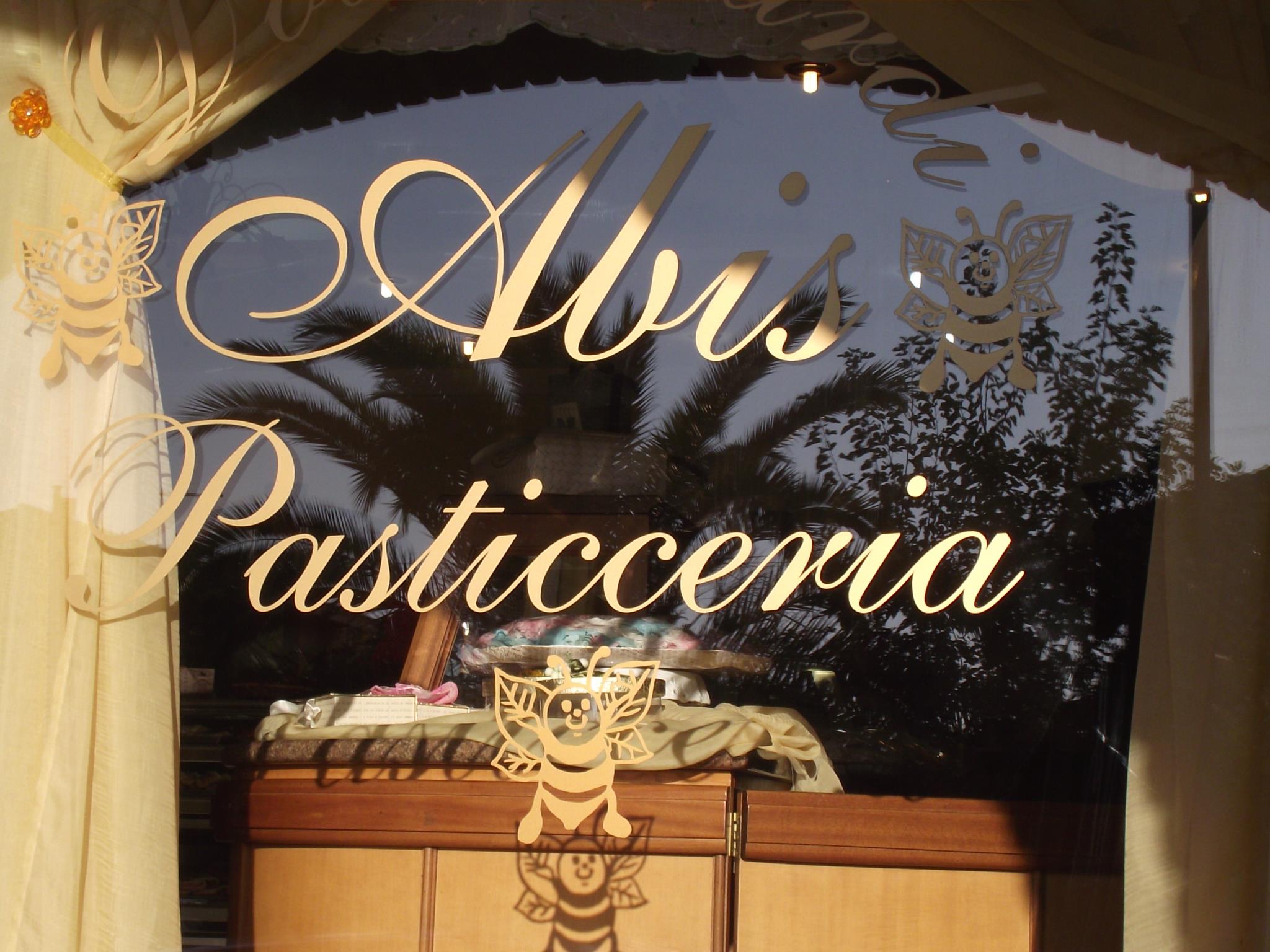 Visualizza la notizia: Pasticceria Abis