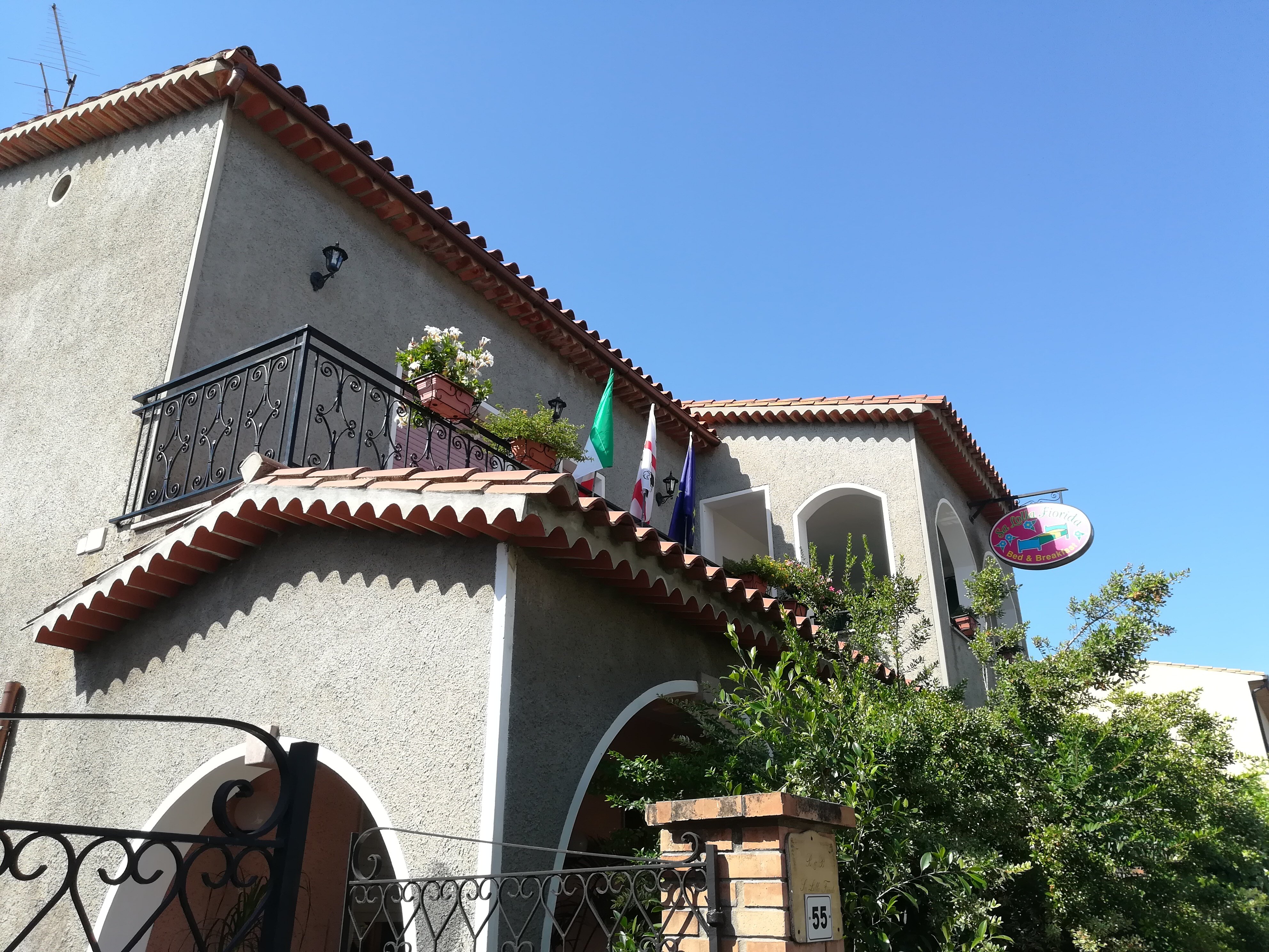 Visualizza la notizia: B&B Sa Lolla Fiorida