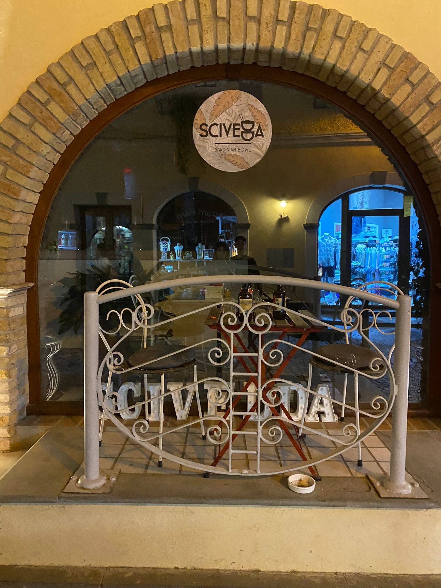 Visualizza la notizia: Scivedda - Sardinian Poke Bowl